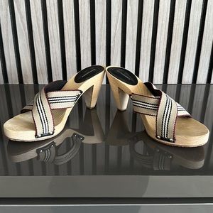 Burberry is back!   Strappy striped fabric and wood sandal Size US 8